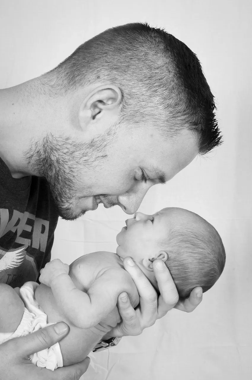 Syndrom tatusia (daddy issues): przyczyny, symptomy
